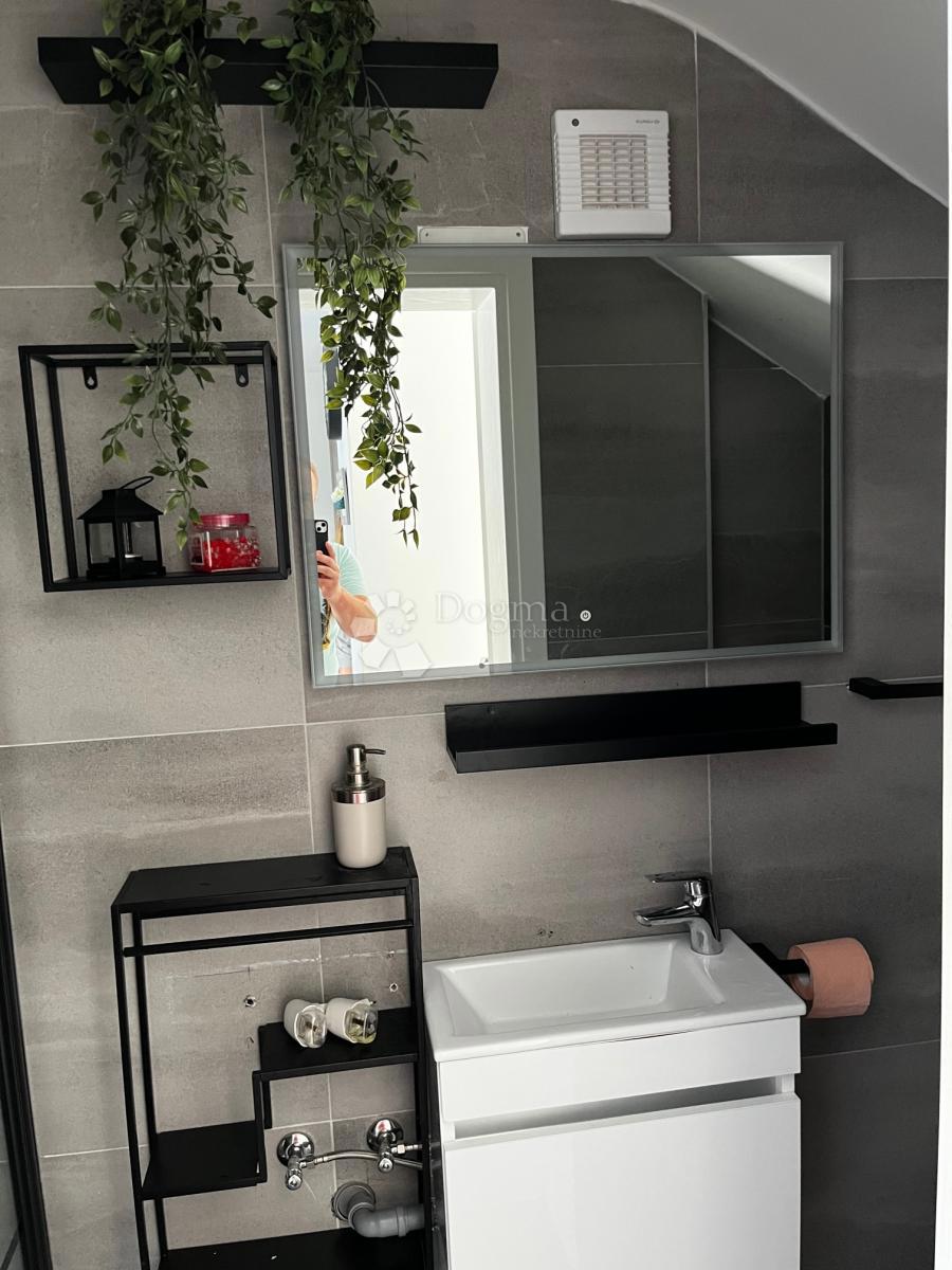 Stanovanje Ugljan, Preko, 115,40m2