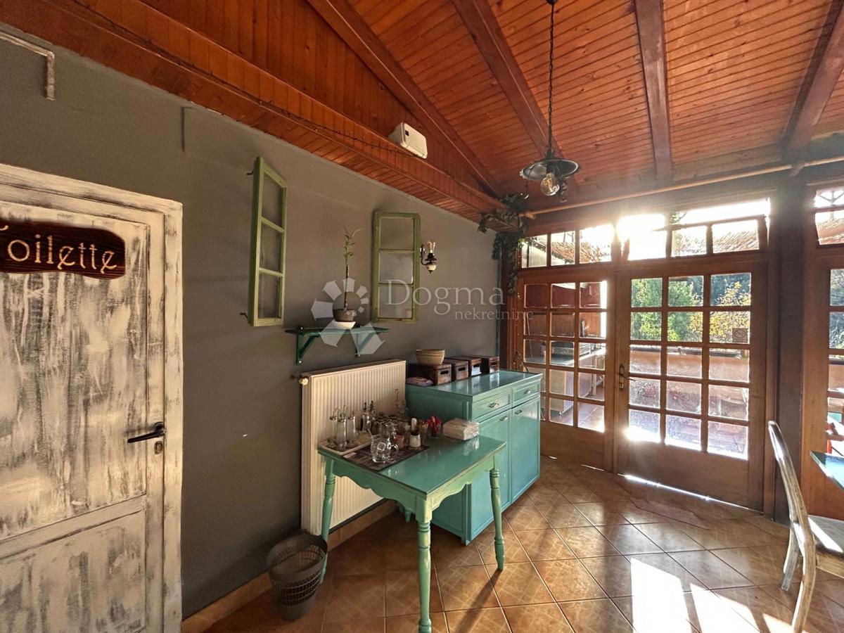 Poslovni prostor Mlaka, Rijeka, 220m2