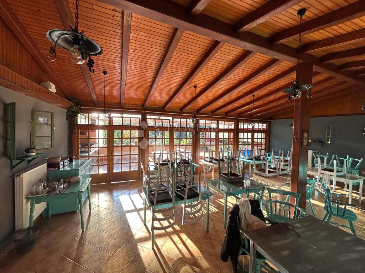 Poslovni prostor Mlaka, Rijeka, 220m2