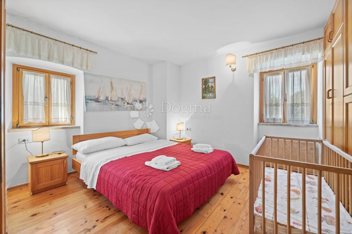 Hiša Kanfanar, 200m2