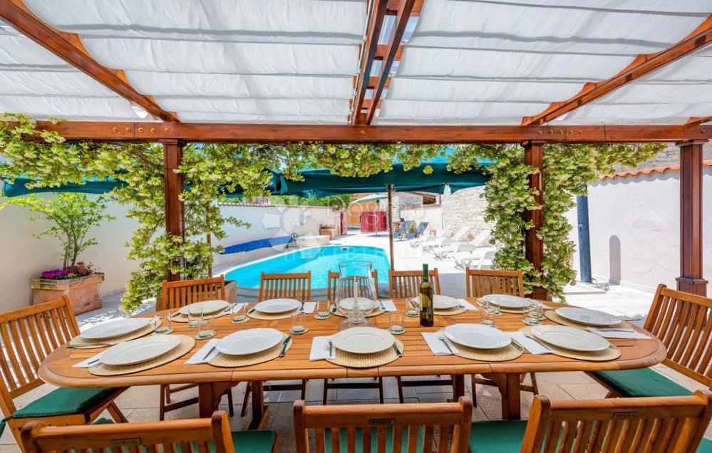 Hiša Kanfanar, 200m2