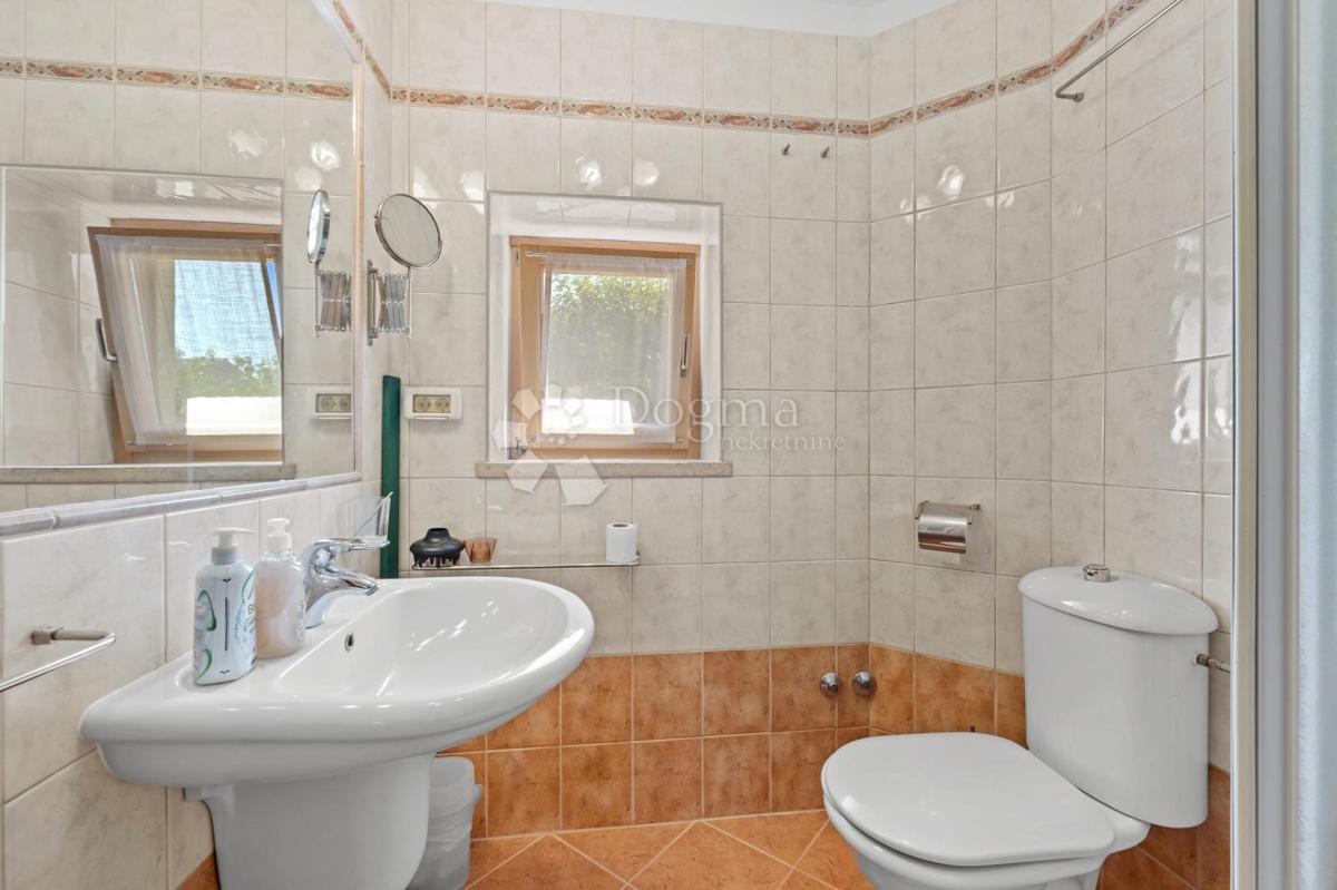 Hiša Kanfanar, 200m2