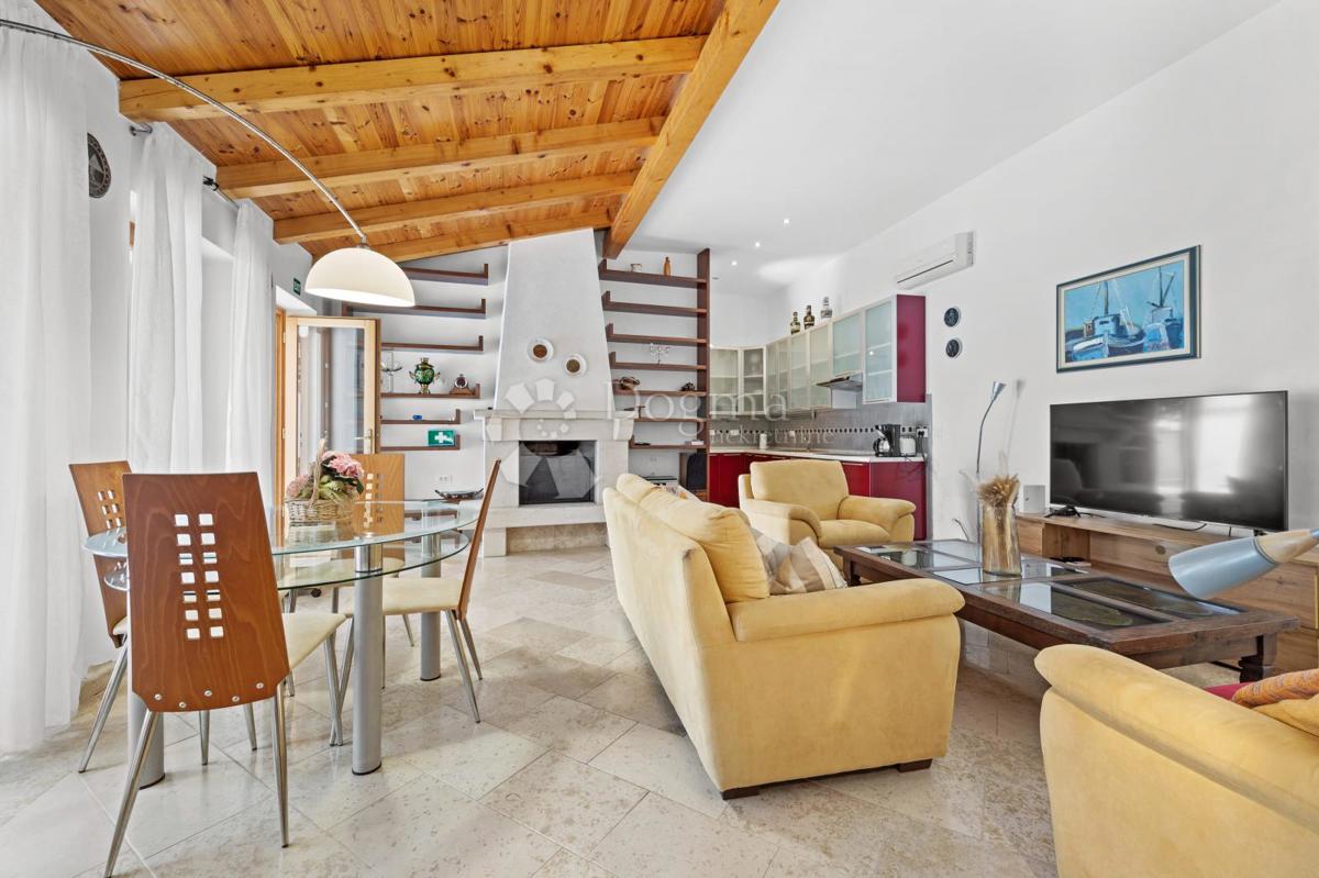 Hiša Kanfanar, 200m2