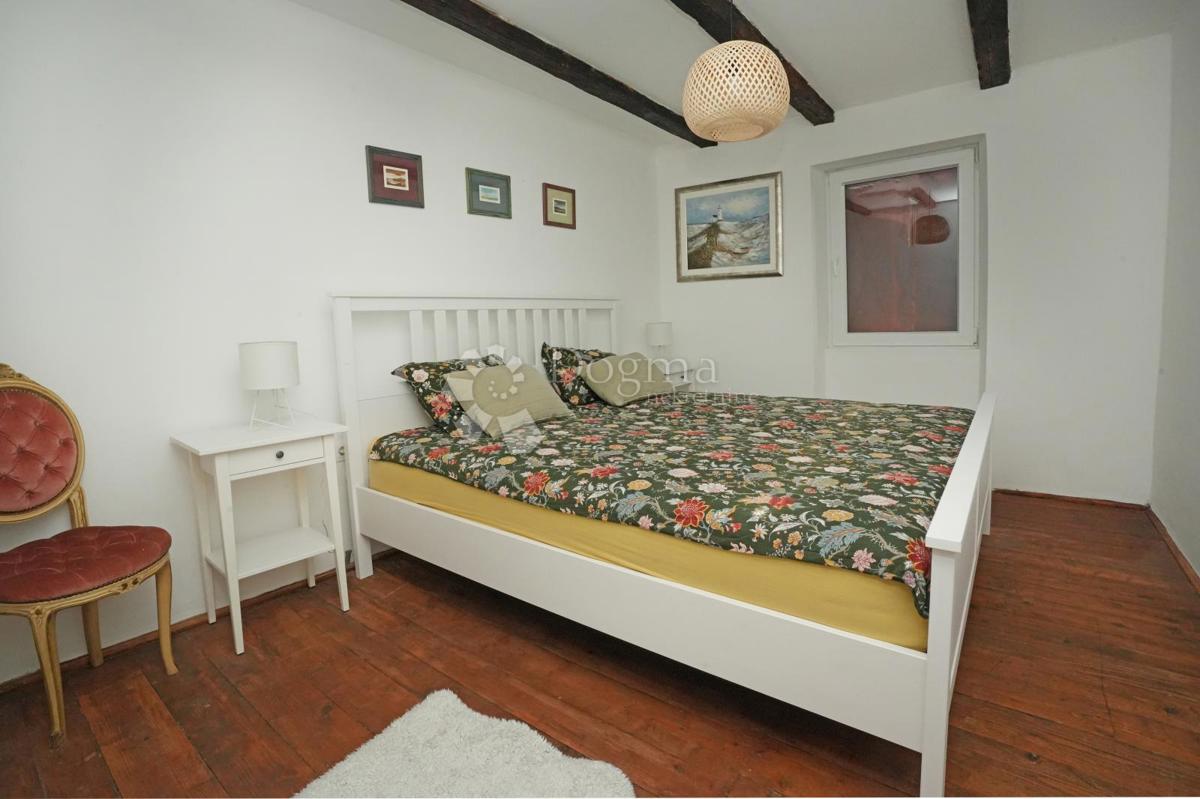 Hiša Režanci, Svetvinčenat, 230m2