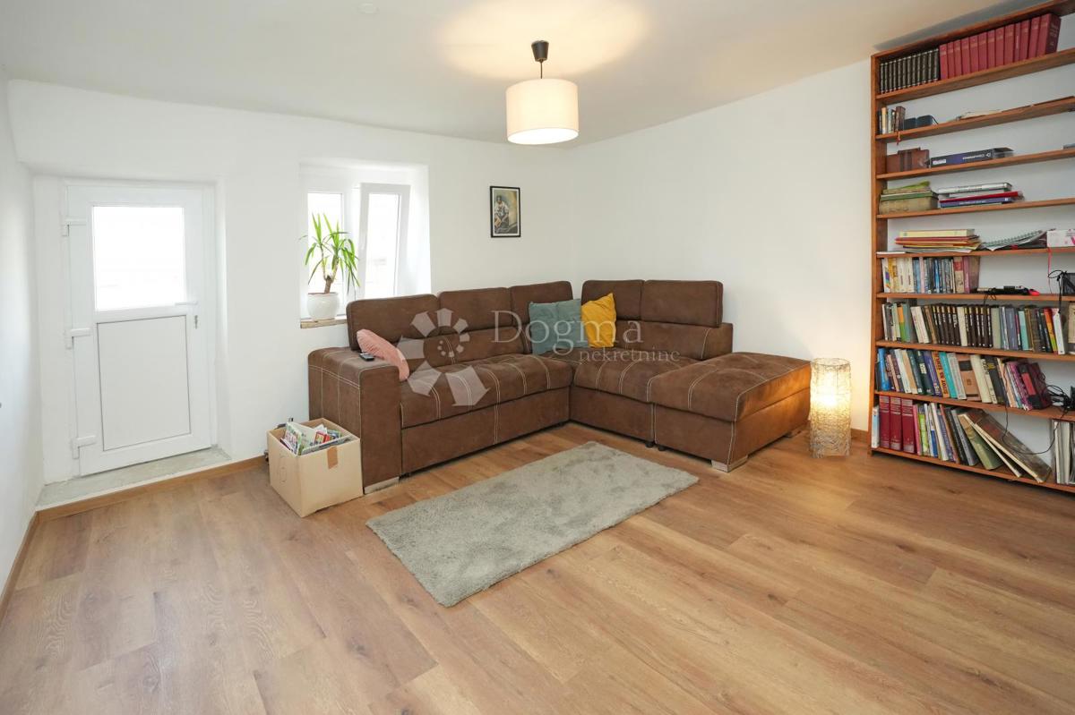 Hiša Režanci, Svetvinčenat, 230m2