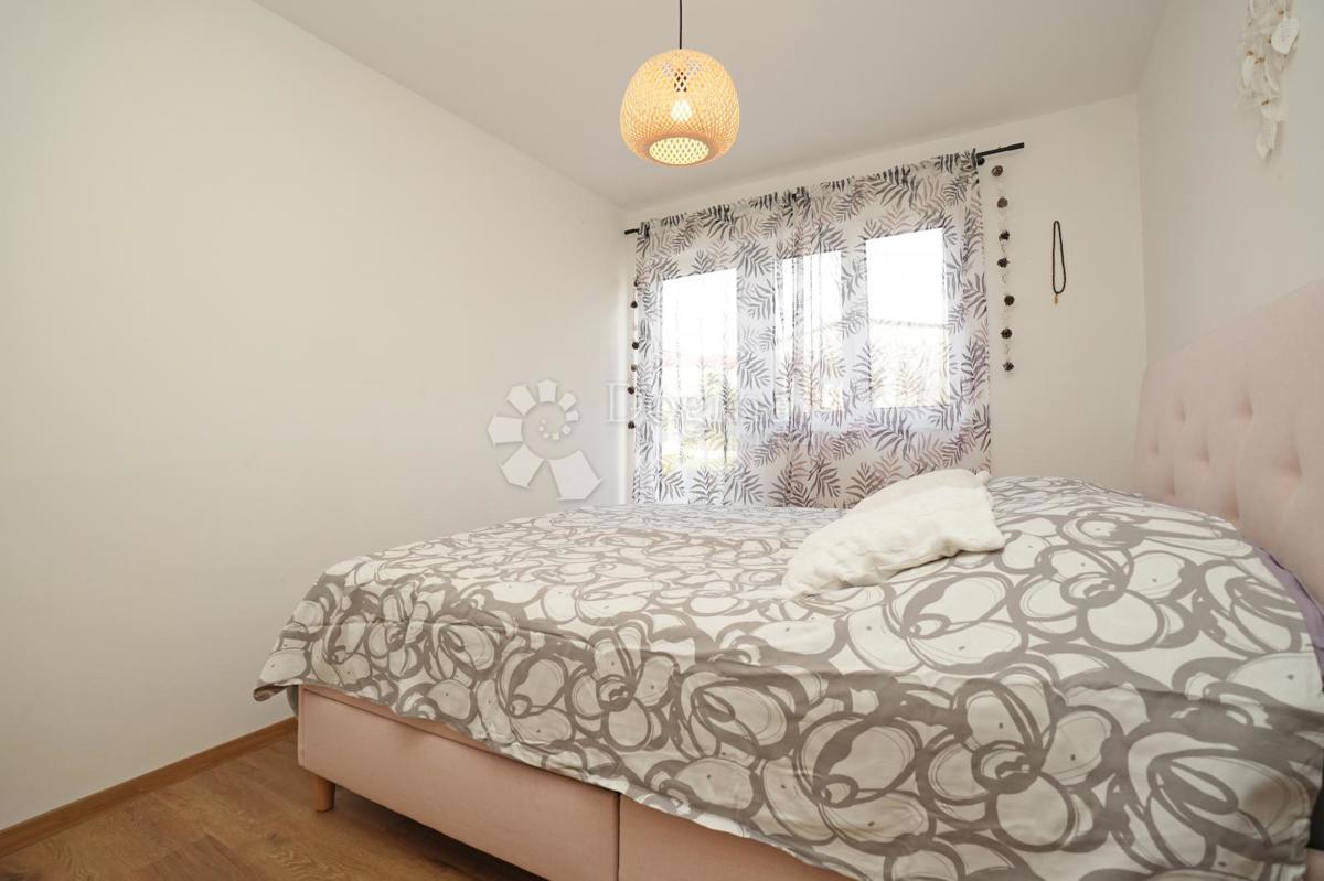 Hiša Režanci, Svetvinčenat, 230m2