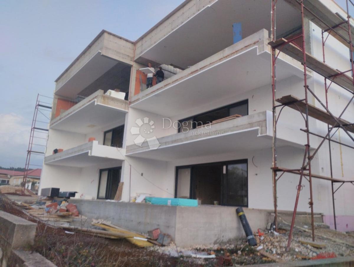 Apartma Ljubač, Ražanac, 102,17m2