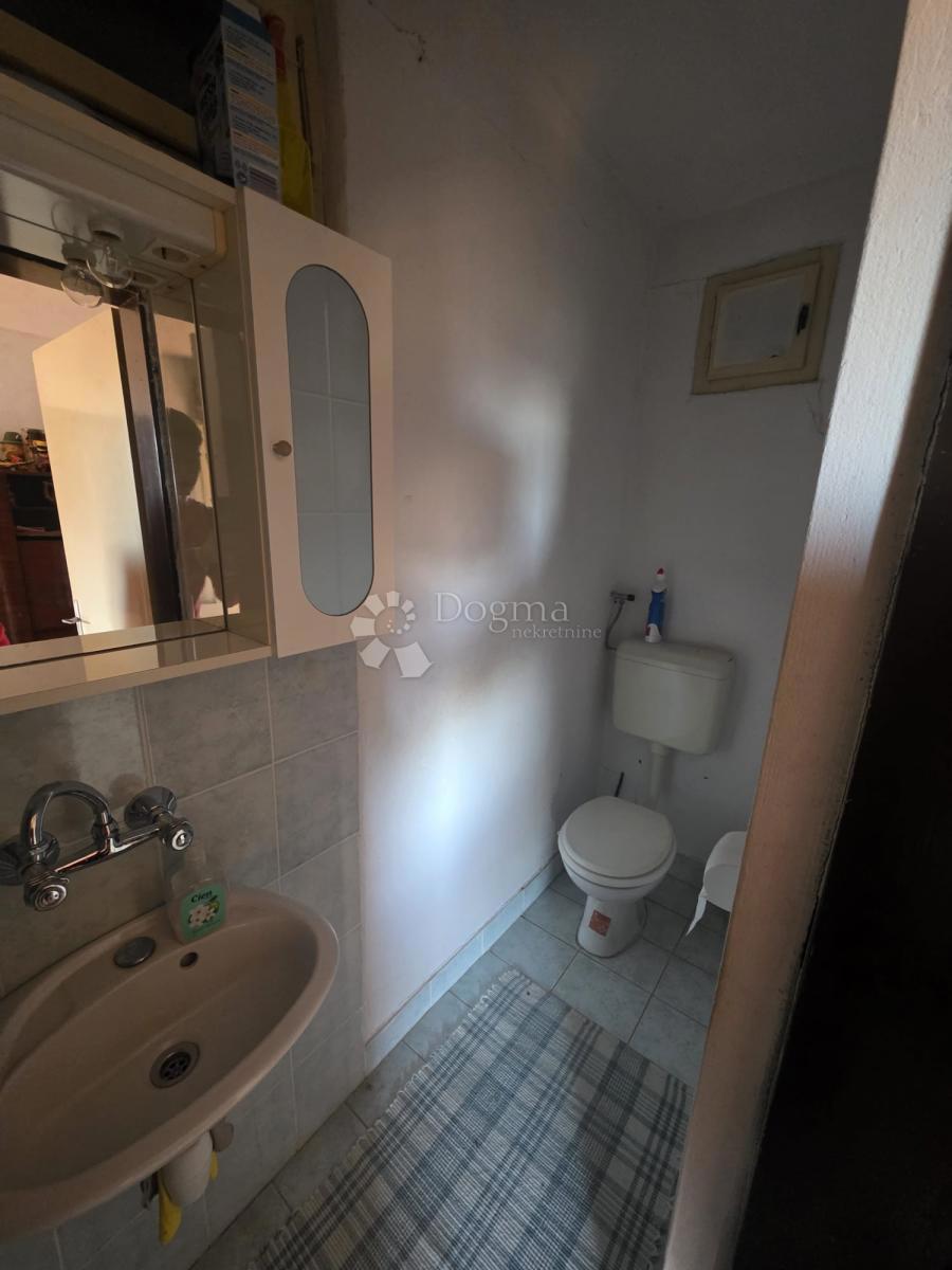 Hiša Varaždin Breg, Gornji Kneginec, 74m2