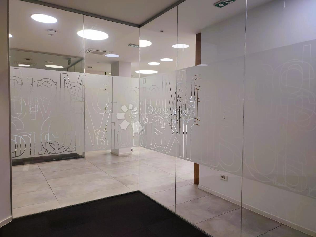 Poslovni prostor Centar, Čakovec, 204m2