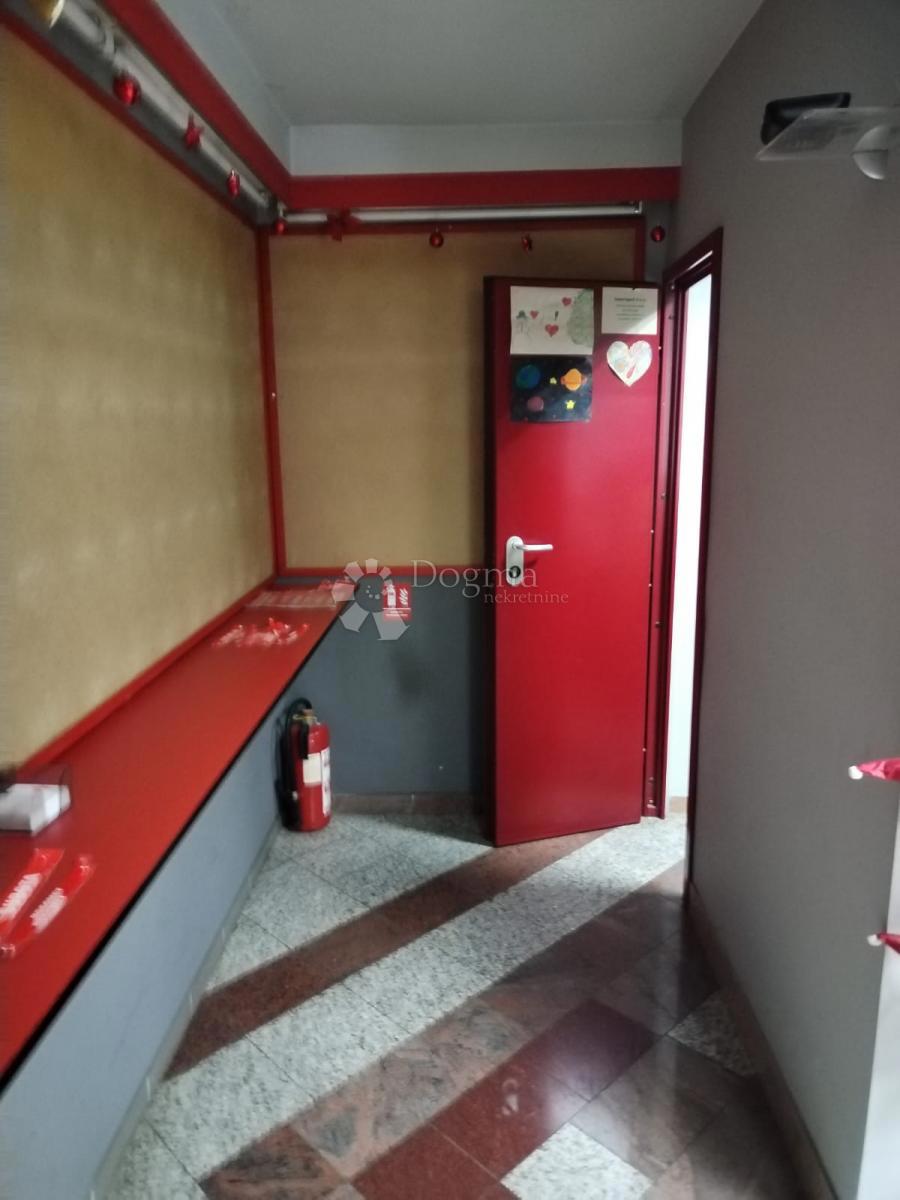 Poslovni prostor Banija, Karlovac, 60m2