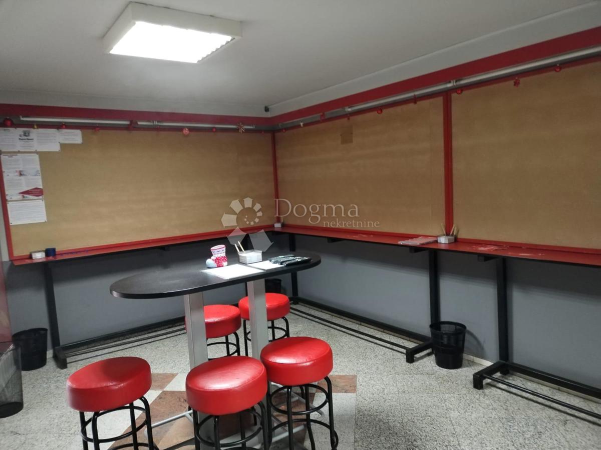 Poslovni prostor Banija, Karlovac, 60m2