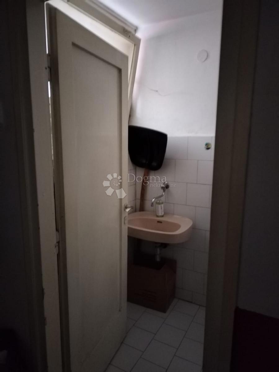 Poslovni prostor Banija, Karlovac, 60m2
