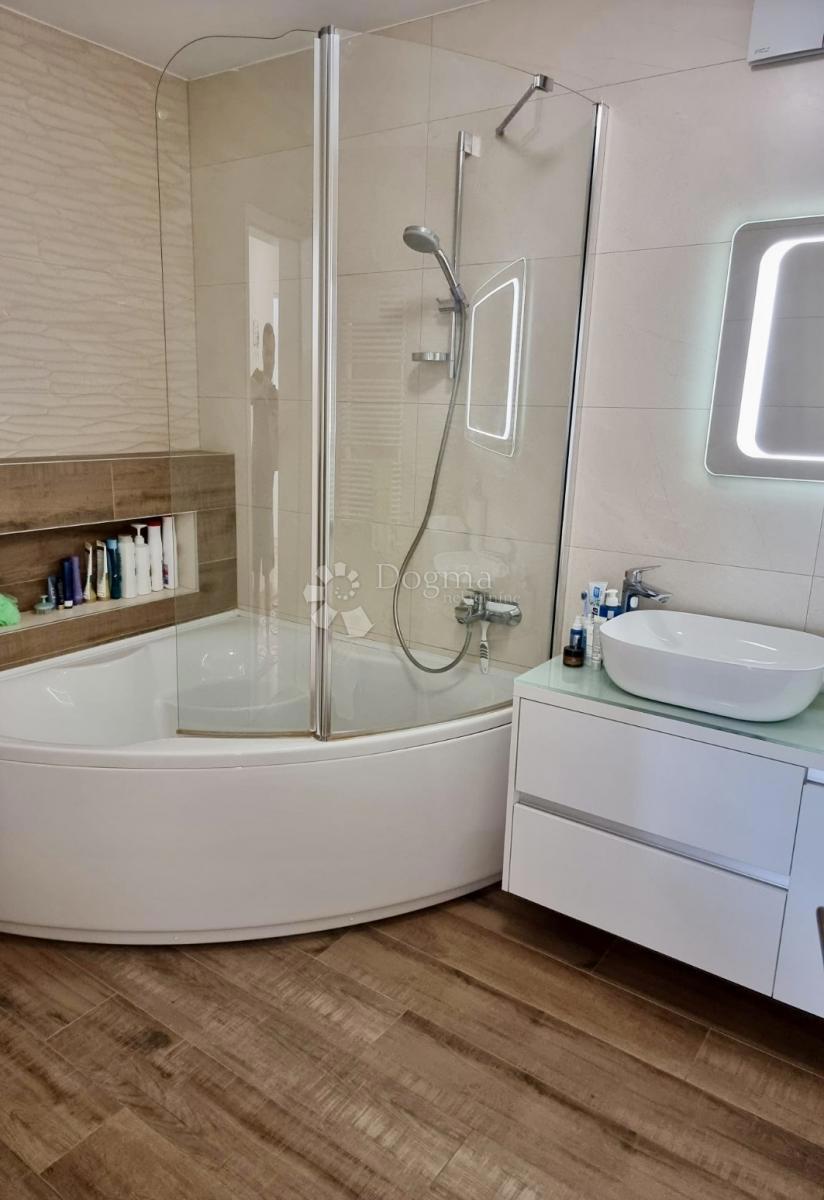 Stanovanje Donji grad, Donji Grad, 129,70m2