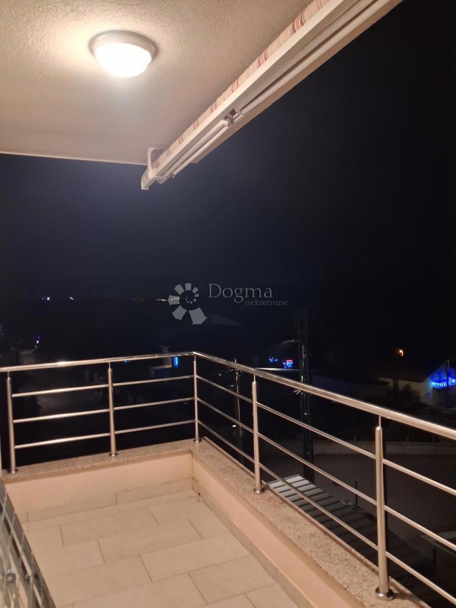 Stanovanje Čavle, 73m2