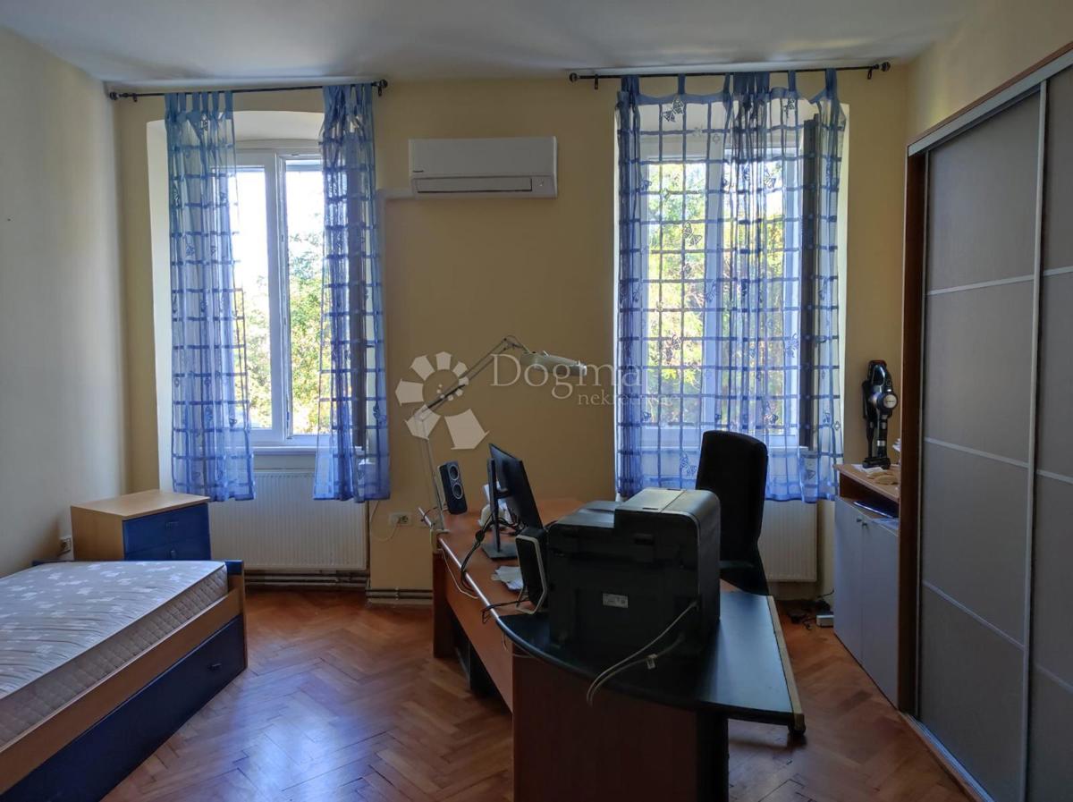 Stanovanje Monte Zaro, Pula, 82m2