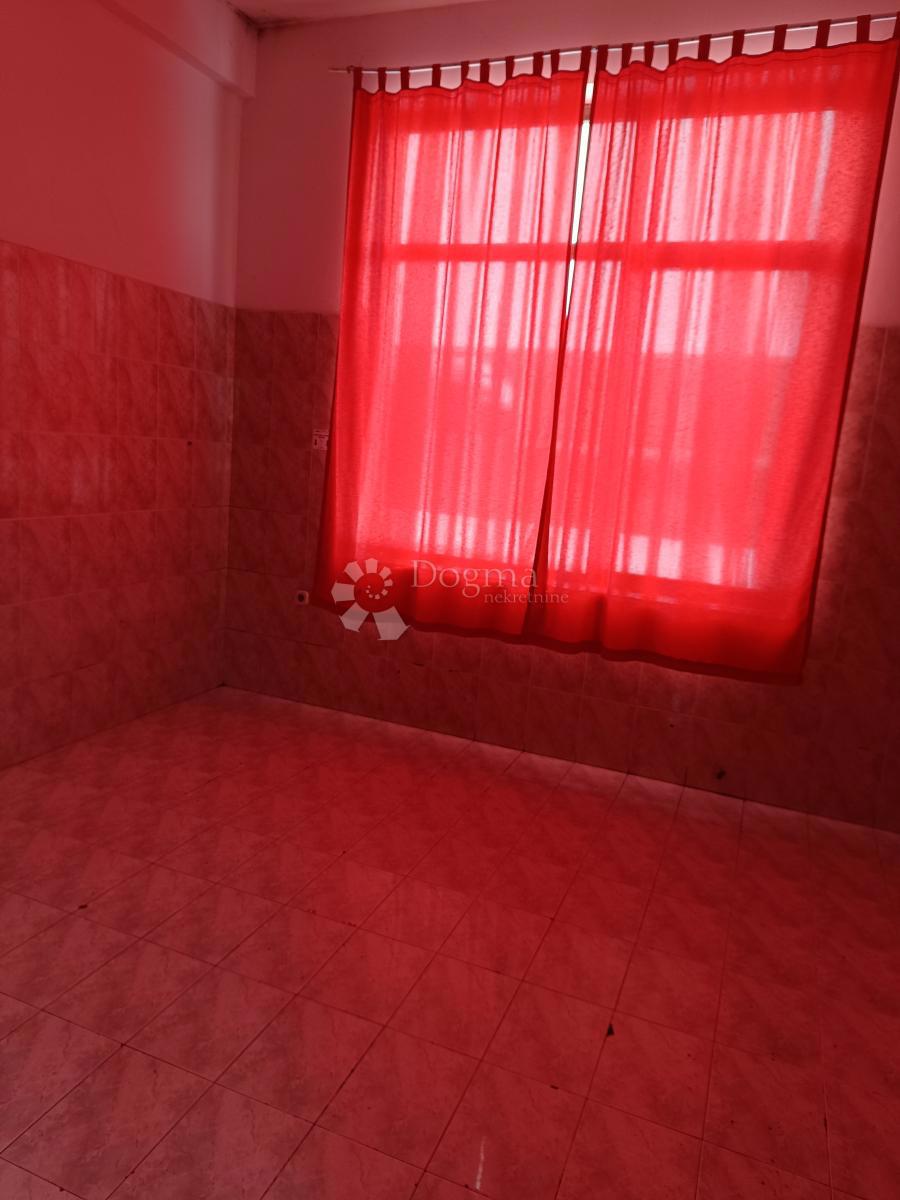 Poslovni prostor Darda, 286m2