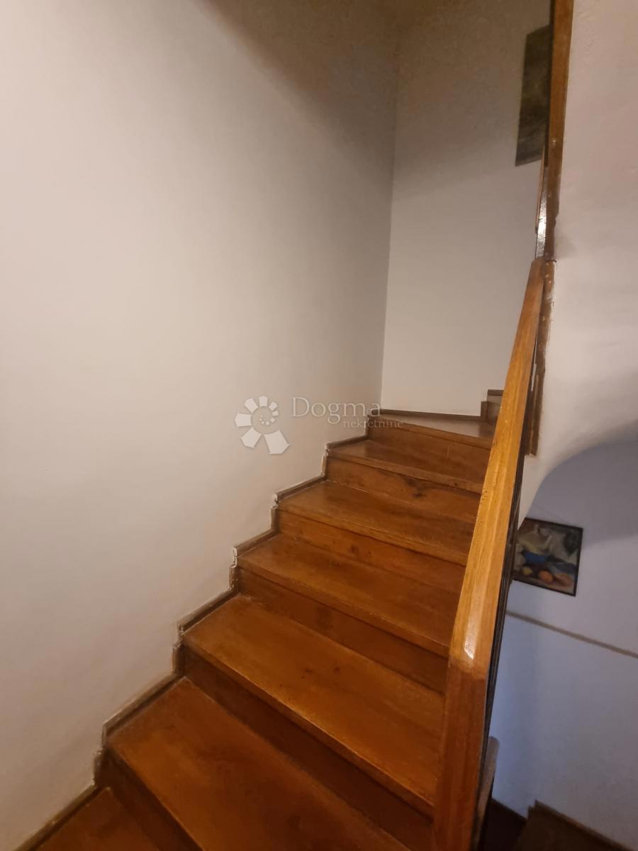 Hiša Trnovčica, Gornja Dubrava, 317m2