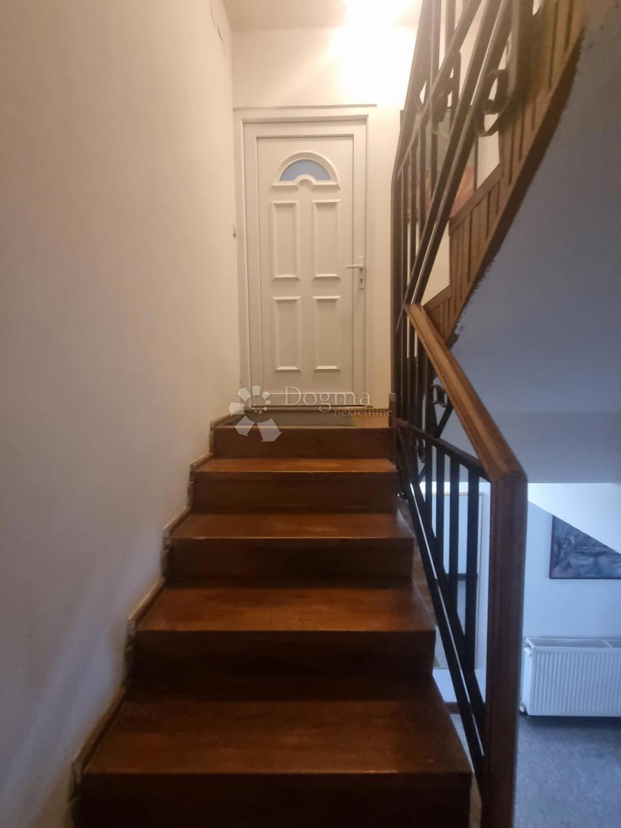 Hiša Trnovčica, Gornja Dubrava, 317m2