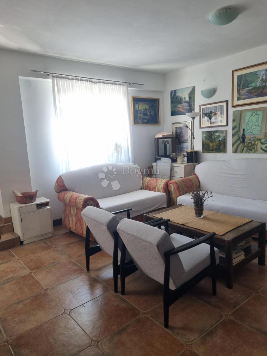 Hiša Trnovčica, Gornja Dubrava, 317m2