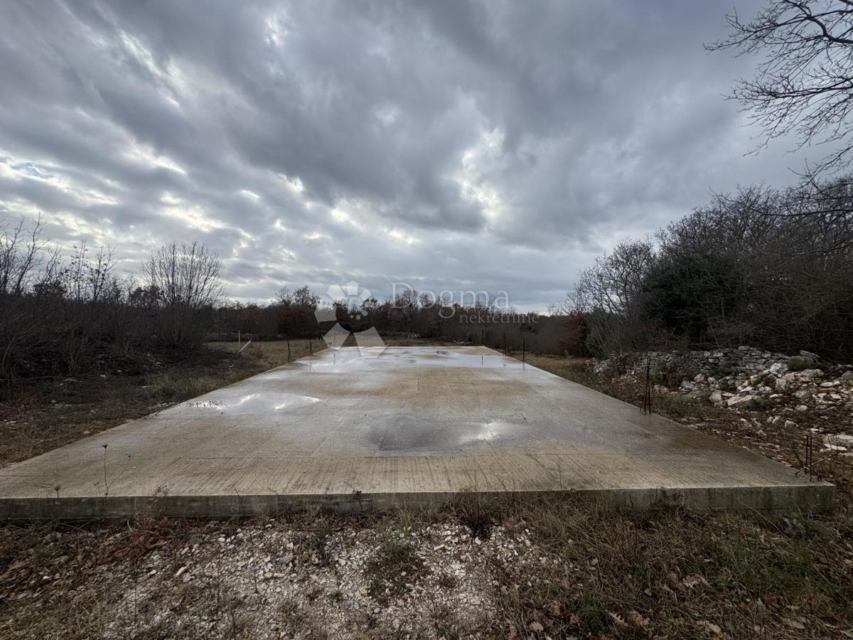 Zazidljivo zemljišče Butkovići, Svetvinčenat, 20.120m2