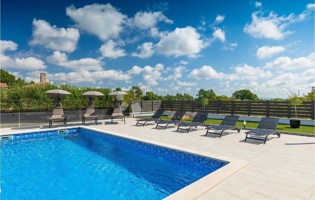 Hiša Vodnjan, 150m2