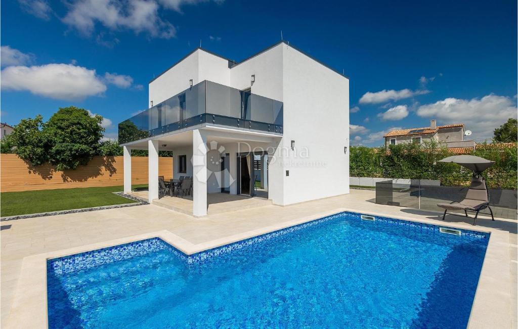 Hiša Vodnjan, 150m2