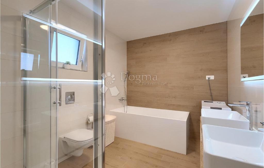 Hiša Vodnjan, 150m2