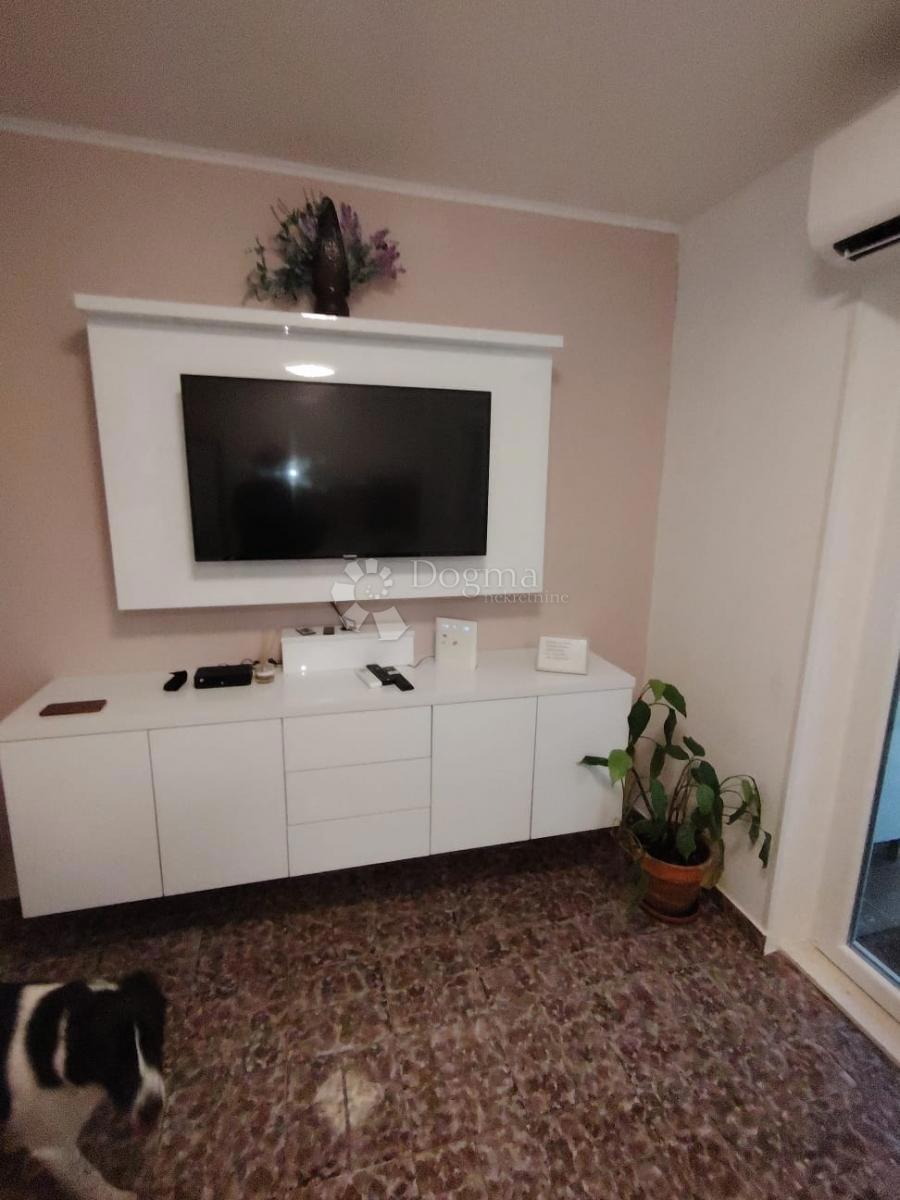 Stanovanje Podstrana, 54,63m2