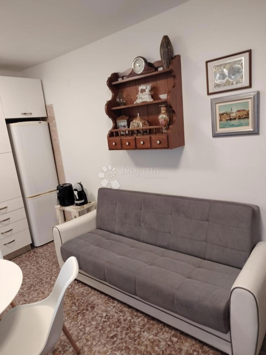 Stanovanje Podstrana, 54,63m2