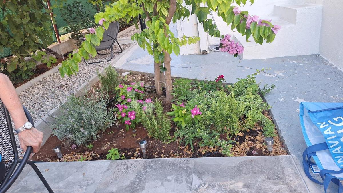 Stanovanje Podstrana, 54,63m2