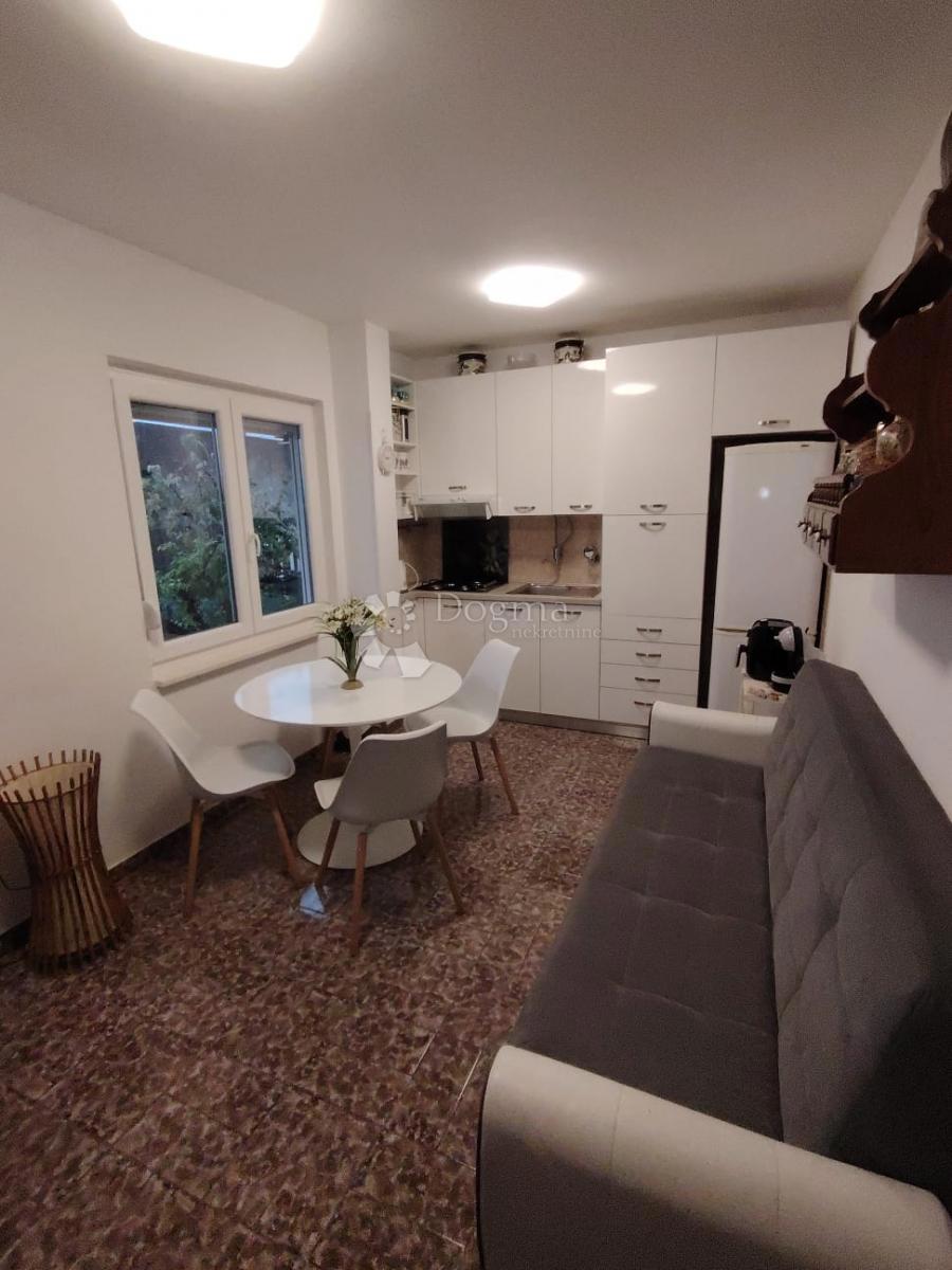 Stanovanje Podstrana, 54,63m2