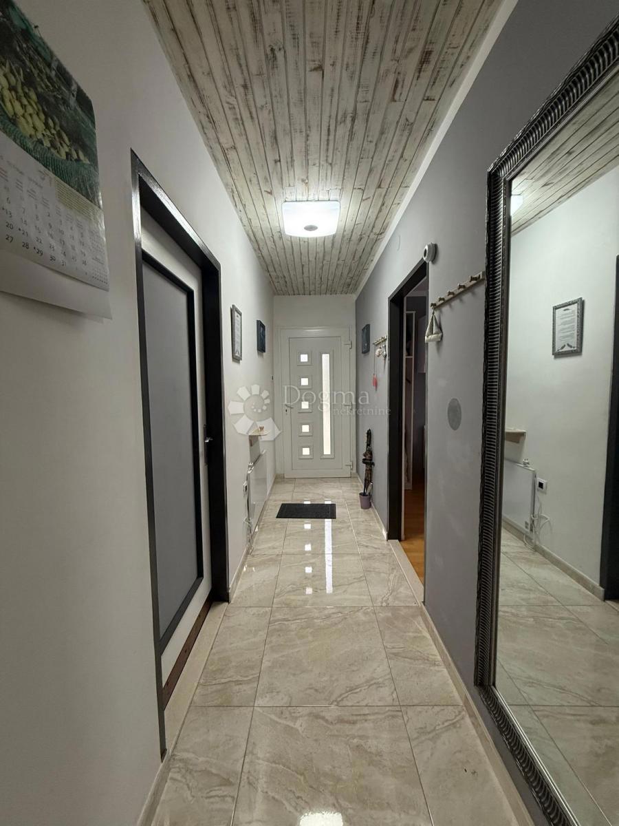 Stanovanje Fažana, 90m2