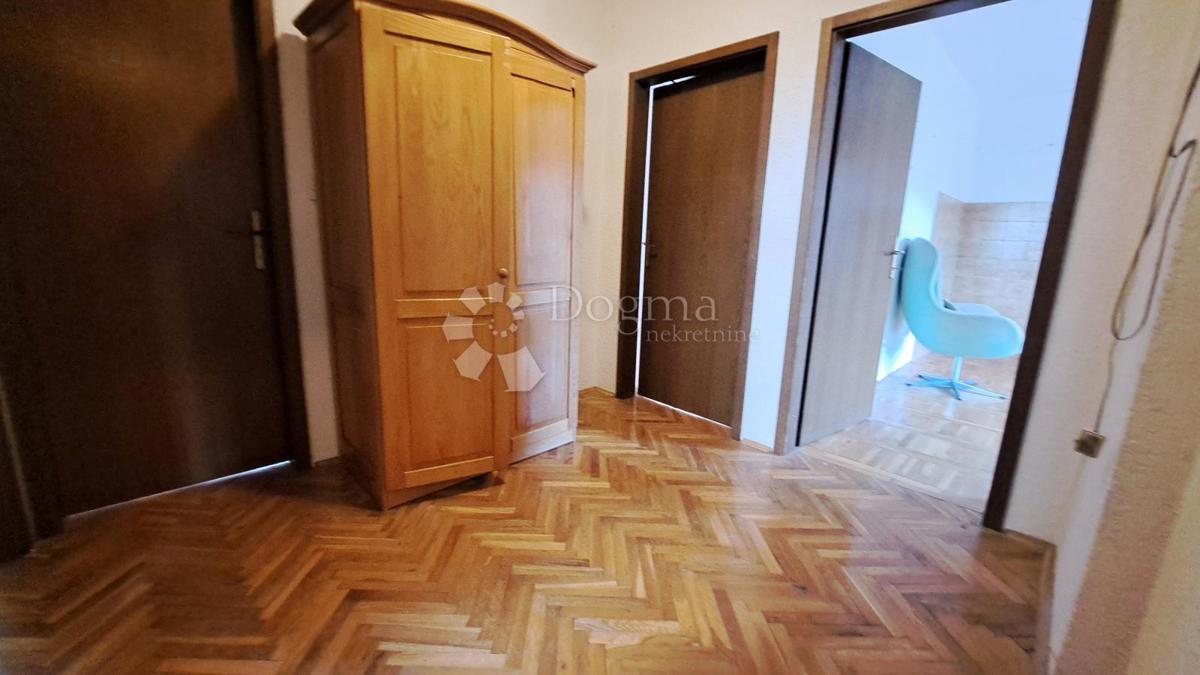 Hiša Marčelji, Viškovo, 382,08m2