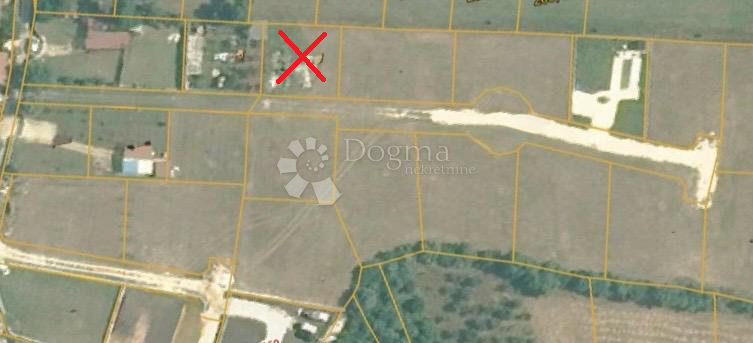 Kmetijsko zemljišče Loborika, Marčana, 901m2