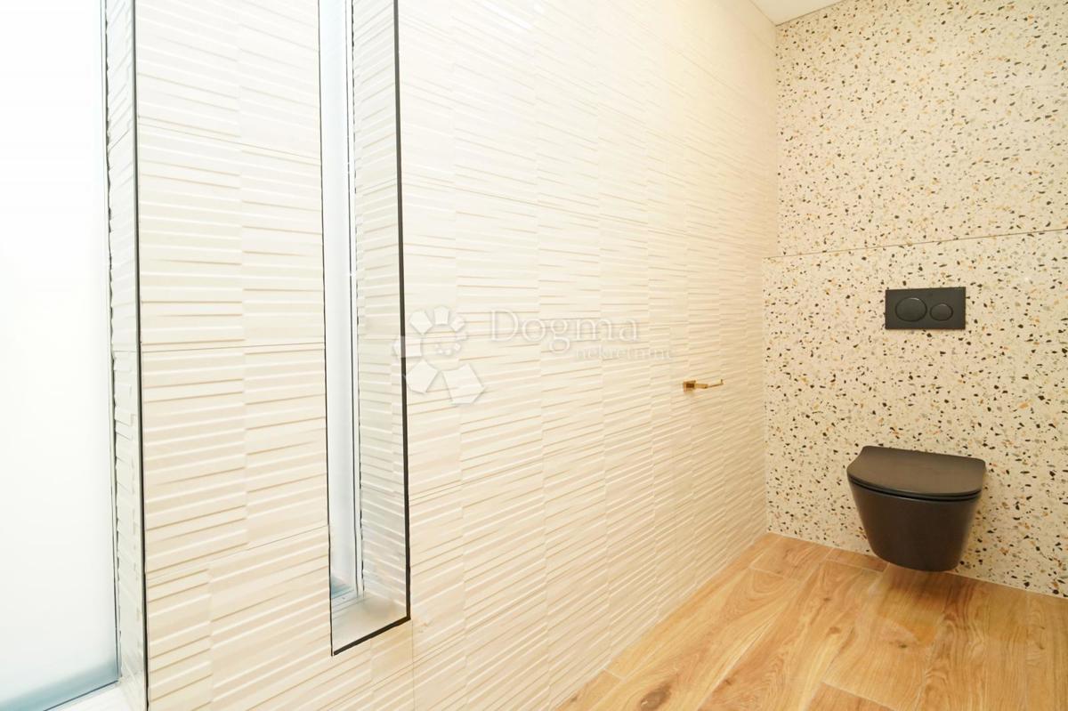 Hiša Rovinjsko Selo, Rovinj, 200m2