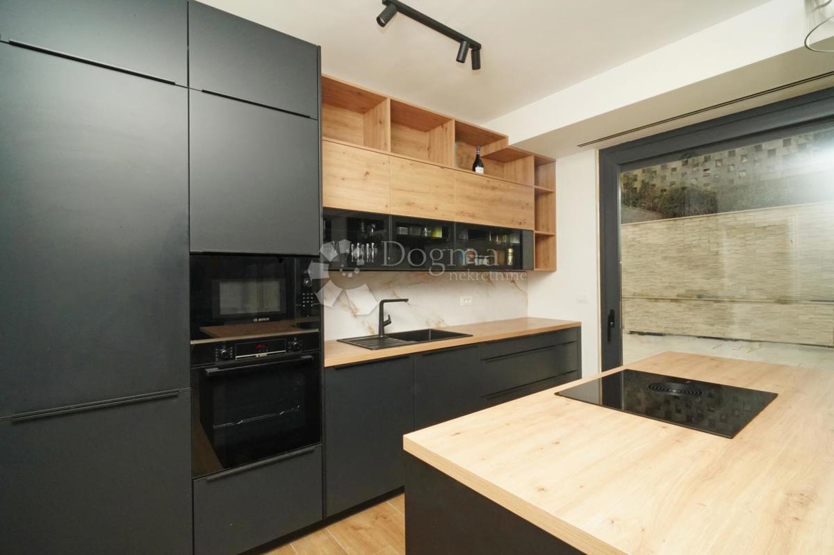 Hiša Rovinjsko Selo, Rovinj, 200m2