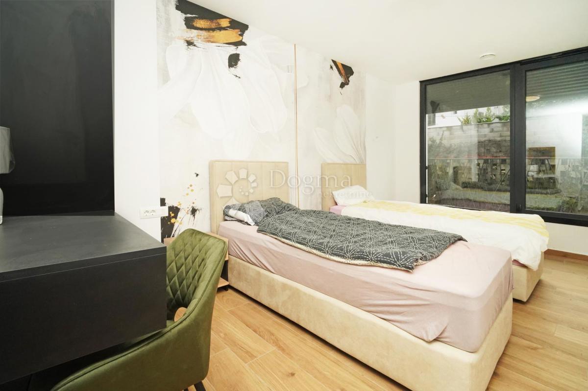 Hiša Rovinjsko Selo, Rovinj, 200m2