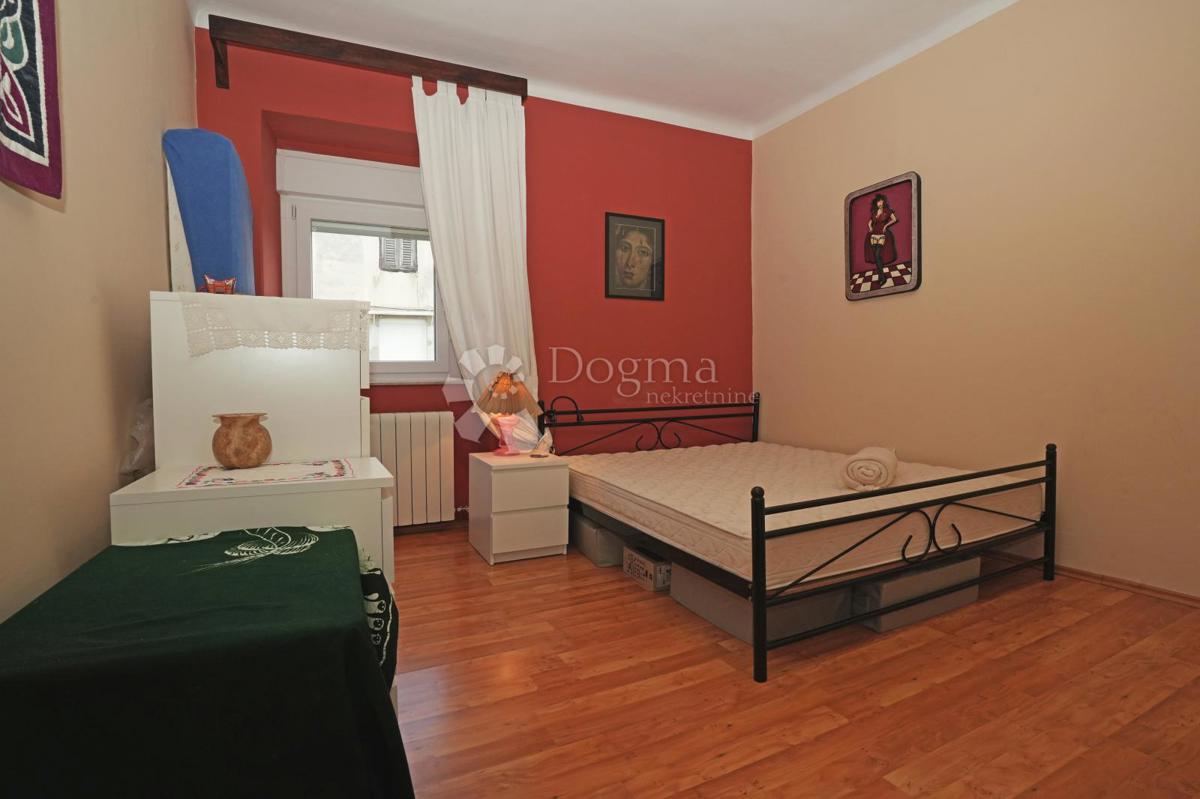 Fenomenalen apartma v centru Pule