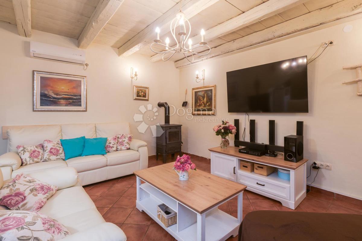 Hiša Rasopasno, Dobrinj, 168m2