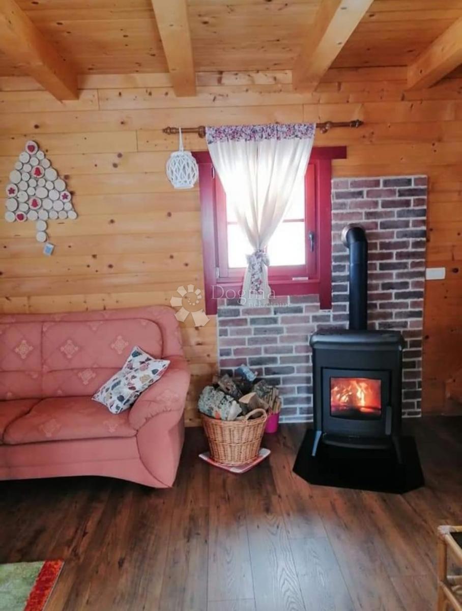 Hiša Ličko Lešće, Otočac, 60m2