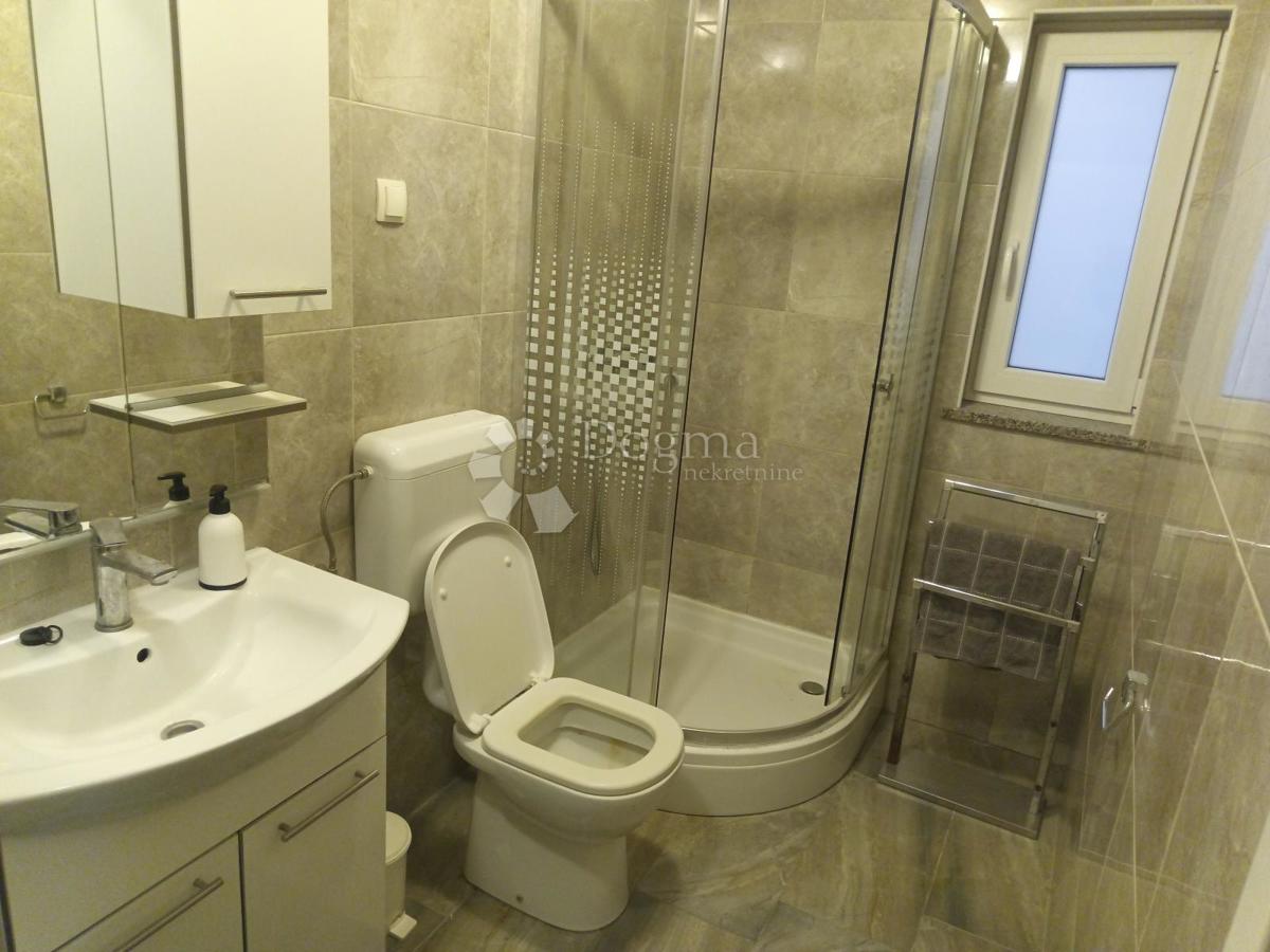 Hiša Zaton, Nin, 245m2