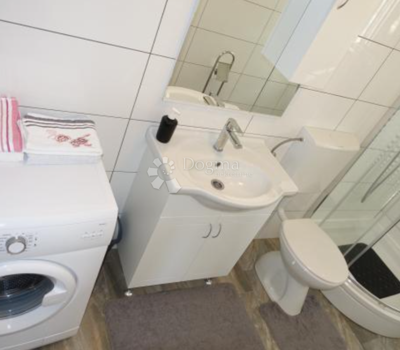 Hiša Zaton, Nin, 245m2