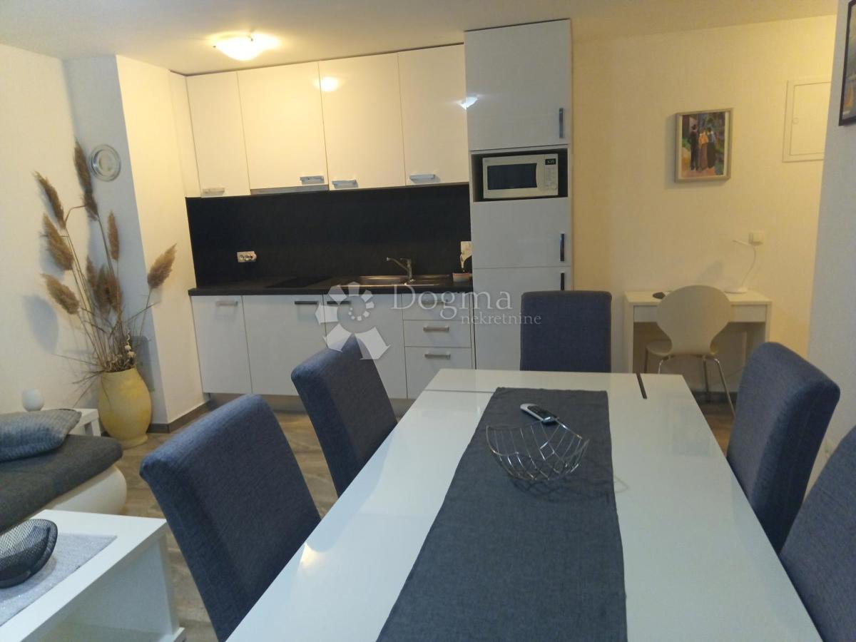 Hiša Zaton, Nin, 245m2