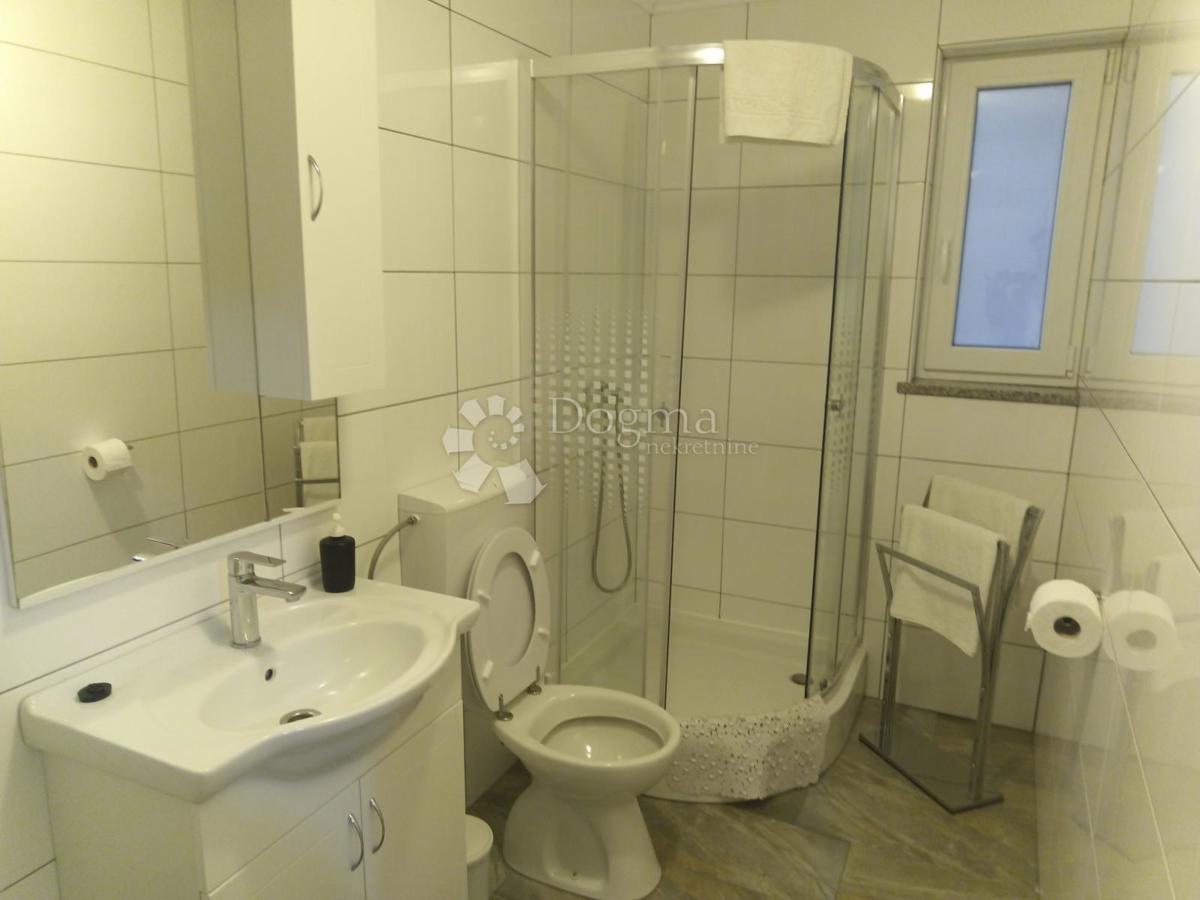 Hiša Zaton, Nin, 245m2