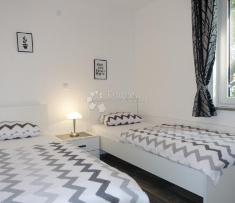 Hiša Zaton, Nin, 245m2