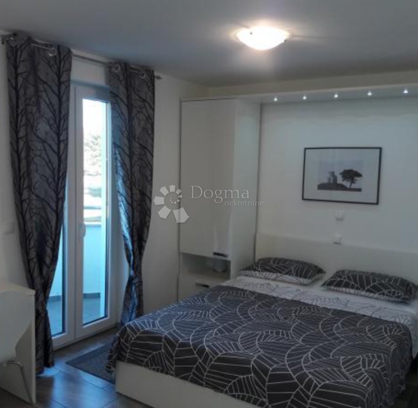 Hiša Zaton, Nin, 245m2