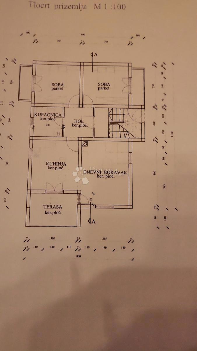 Hiša Donja Jagodnja, Polača, 280m2