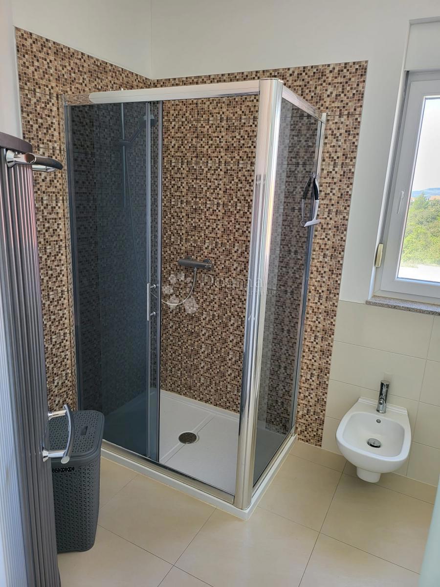 Hiša Donja Jagodnja, Polača, 280m2