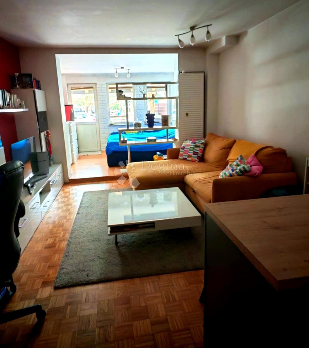 Stanovanje Malešnica, Stenjevec, 41,54m2