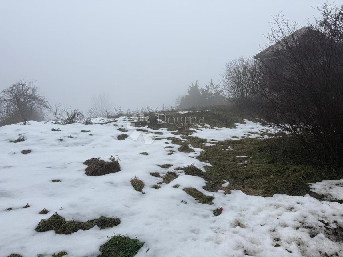 Zazidljivo zemljišče Varaždin Breg, Gornji Kneginec, 5.215m2